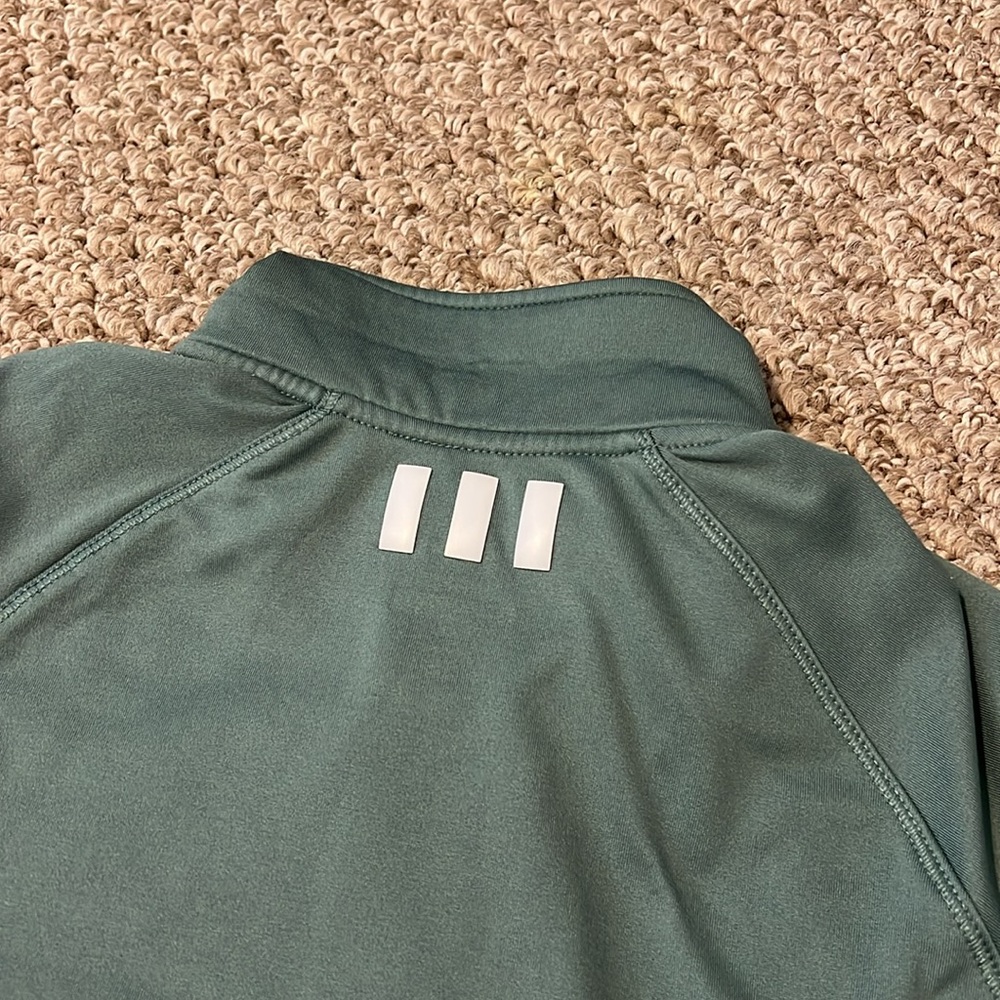 Women’s Green Adidas Golf 1/4 Quarter Zip - Picture 6 of 12